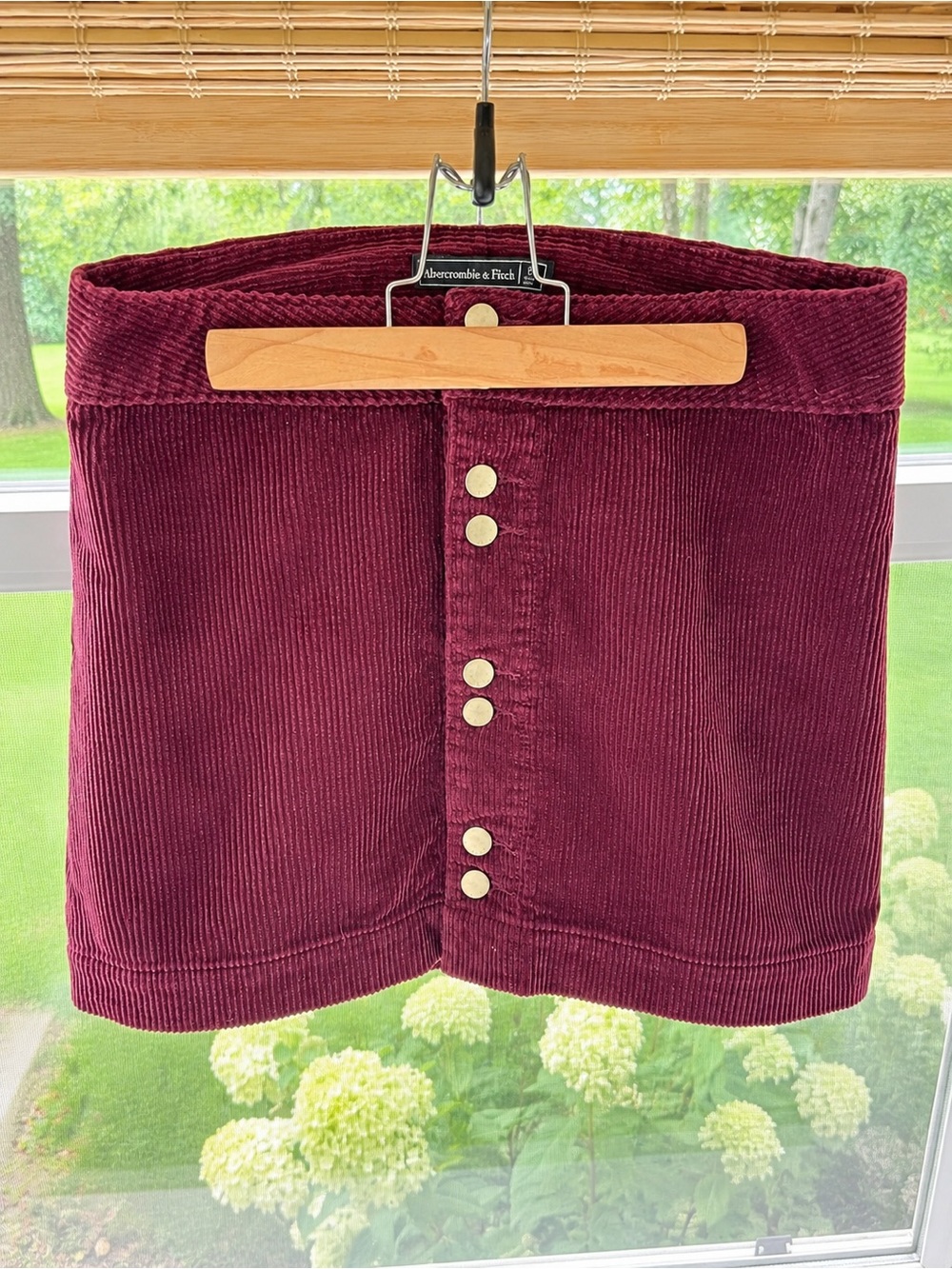 Abercrombie & Fitch Y2K Burgundy Corduroy Fall Vibes Mini Skirt Sz 8